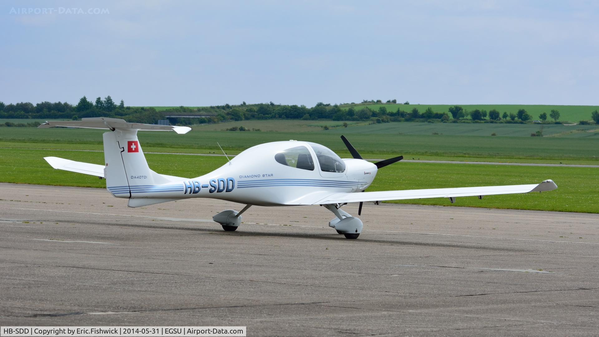 HB-SDD, 2003 Diamond DA-40D Diamond Star C/N D4.017, 2. HB-SDD visiting Duxford Airfield.