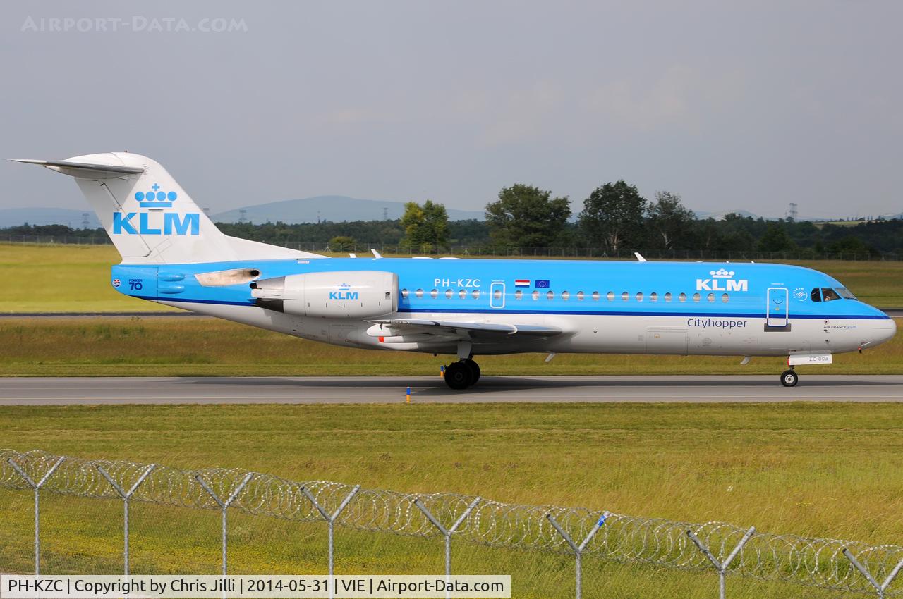 PH-KZC, 1996 Fokker 70 (F-28-0070) C/N 11566, KLM cityhopper