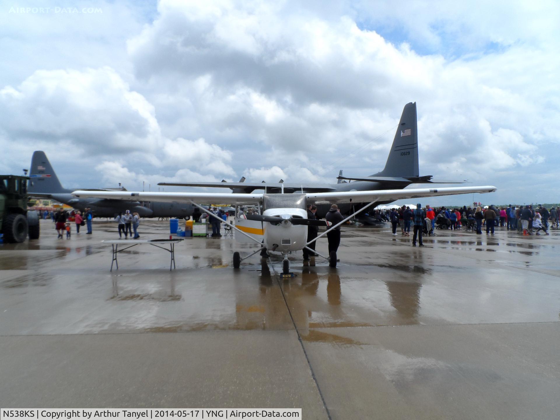 N538KS, 2014 Cessna 172S C/N 172S11389, On display @ the Youngstown Airshow