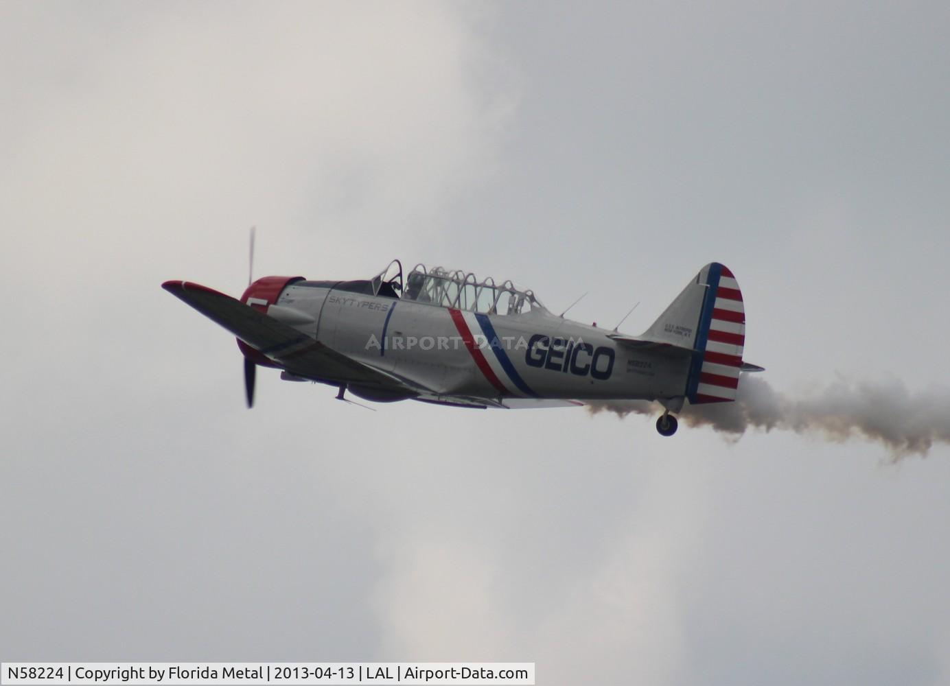 N58224, 1941 North American AT-6B Texan C/N 2553, Geico Skytyper