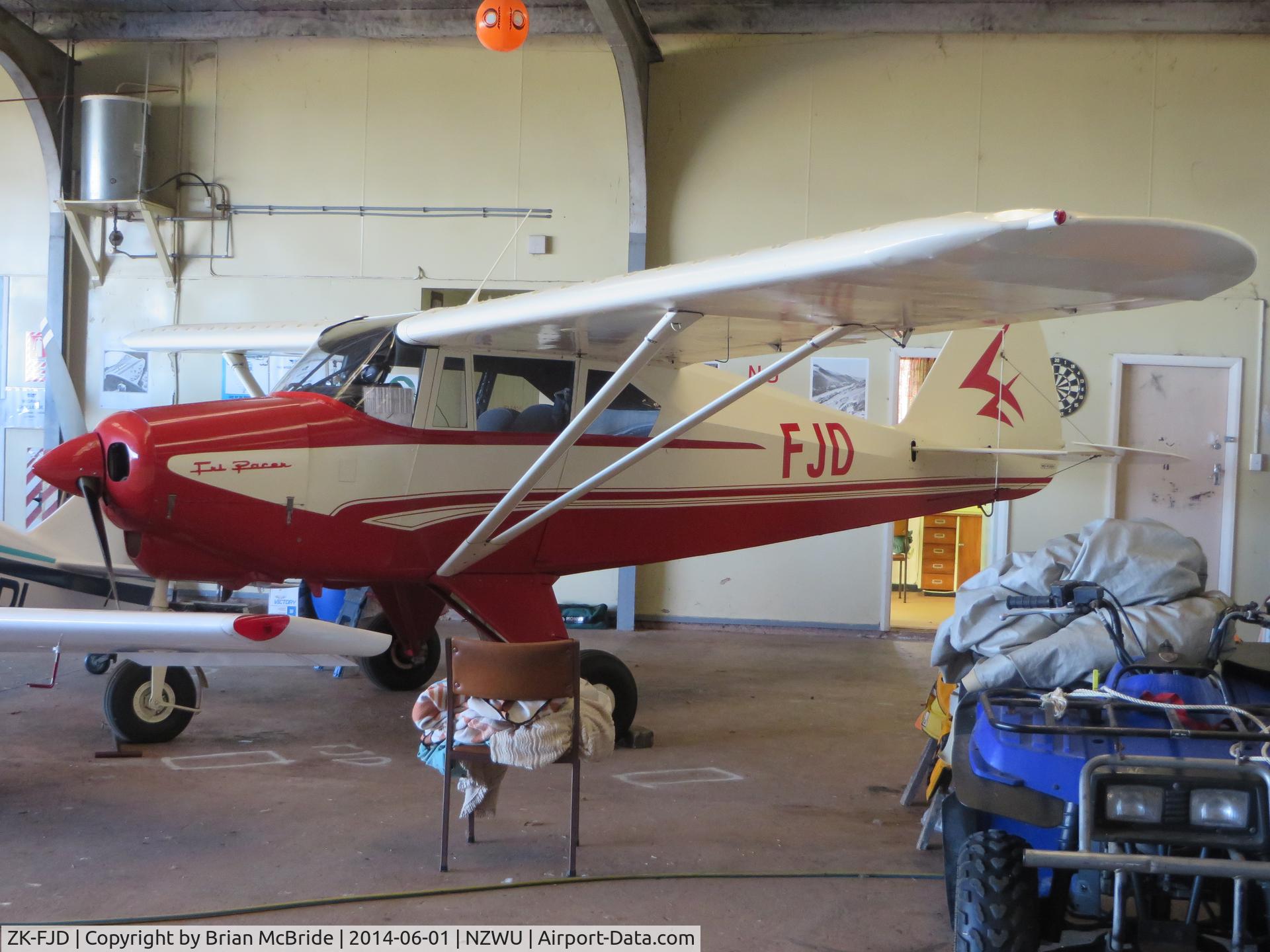 ZK-FJD, Piper PA-22-160 Tri Pacer C/N 22-6815, Piper PA-22-160 Tri Pacer. ZK-FJD cn 22-6815. Wanganui (WAG NZWU). Image © Brian McBride. 01 June 2014