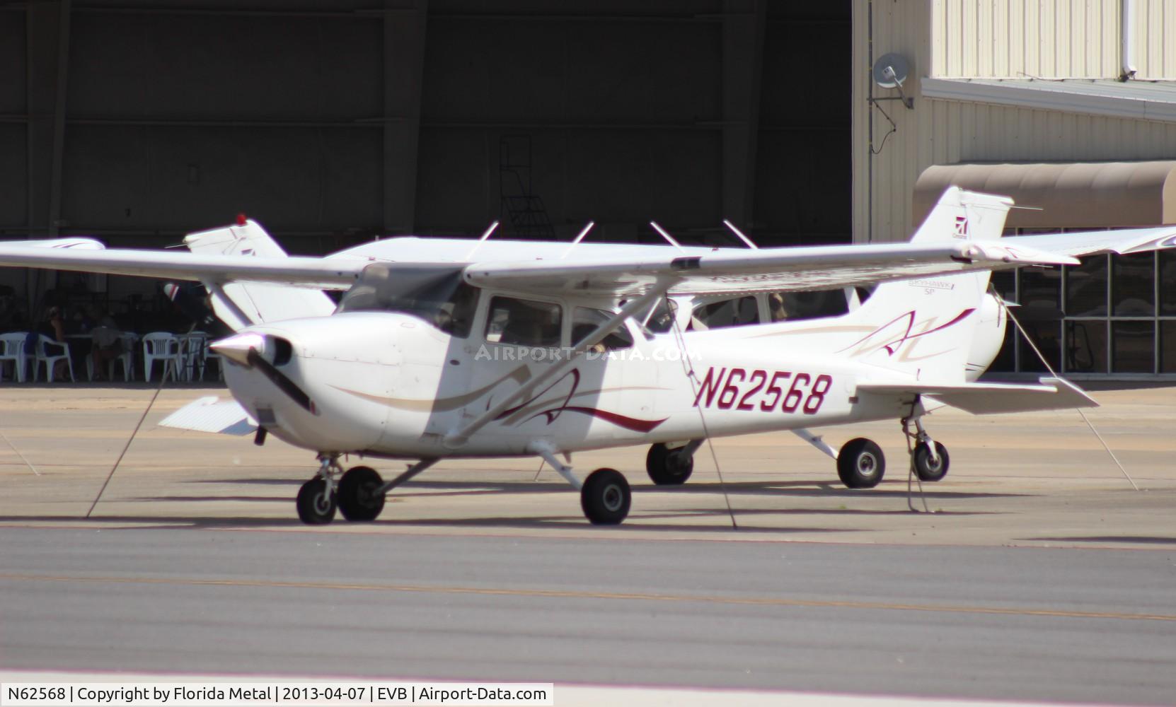 N62568, 2008 Cessna 172S C/N 172S10726, Cessna 172S