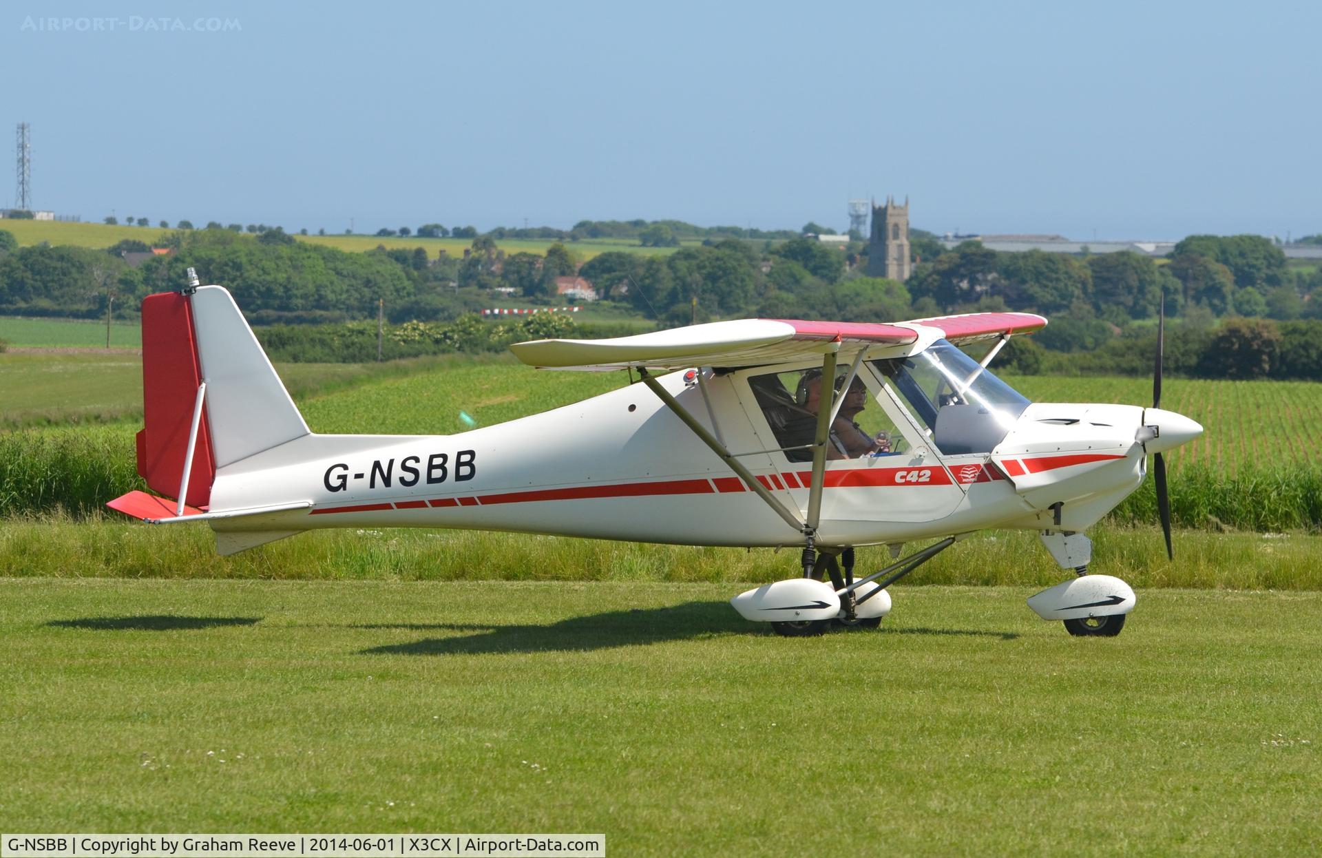 G-NSBB, 2004 Comco Ikarus C42 FB100 VLA C/N PFA 322-14162, Just landed at Northrepps..