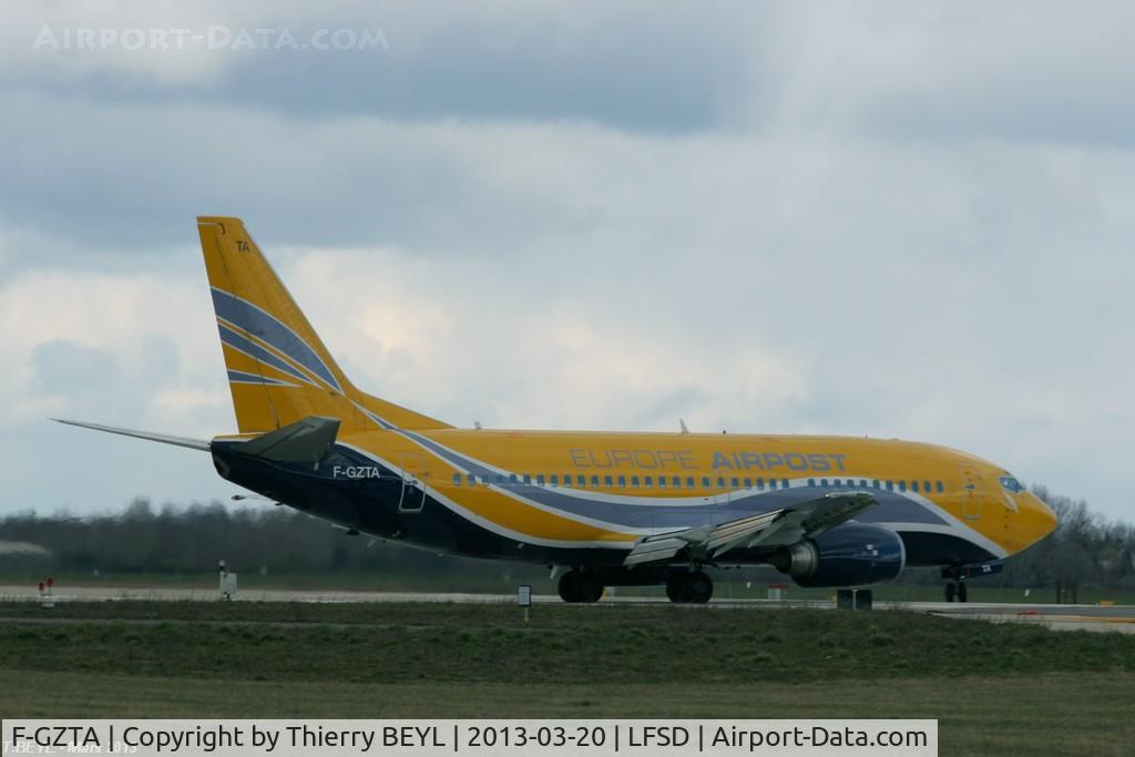 F-GZTA, 1998 Boeing 737-33V(QC) C/N 29333/3084, Taxying on BA102 taxyway.