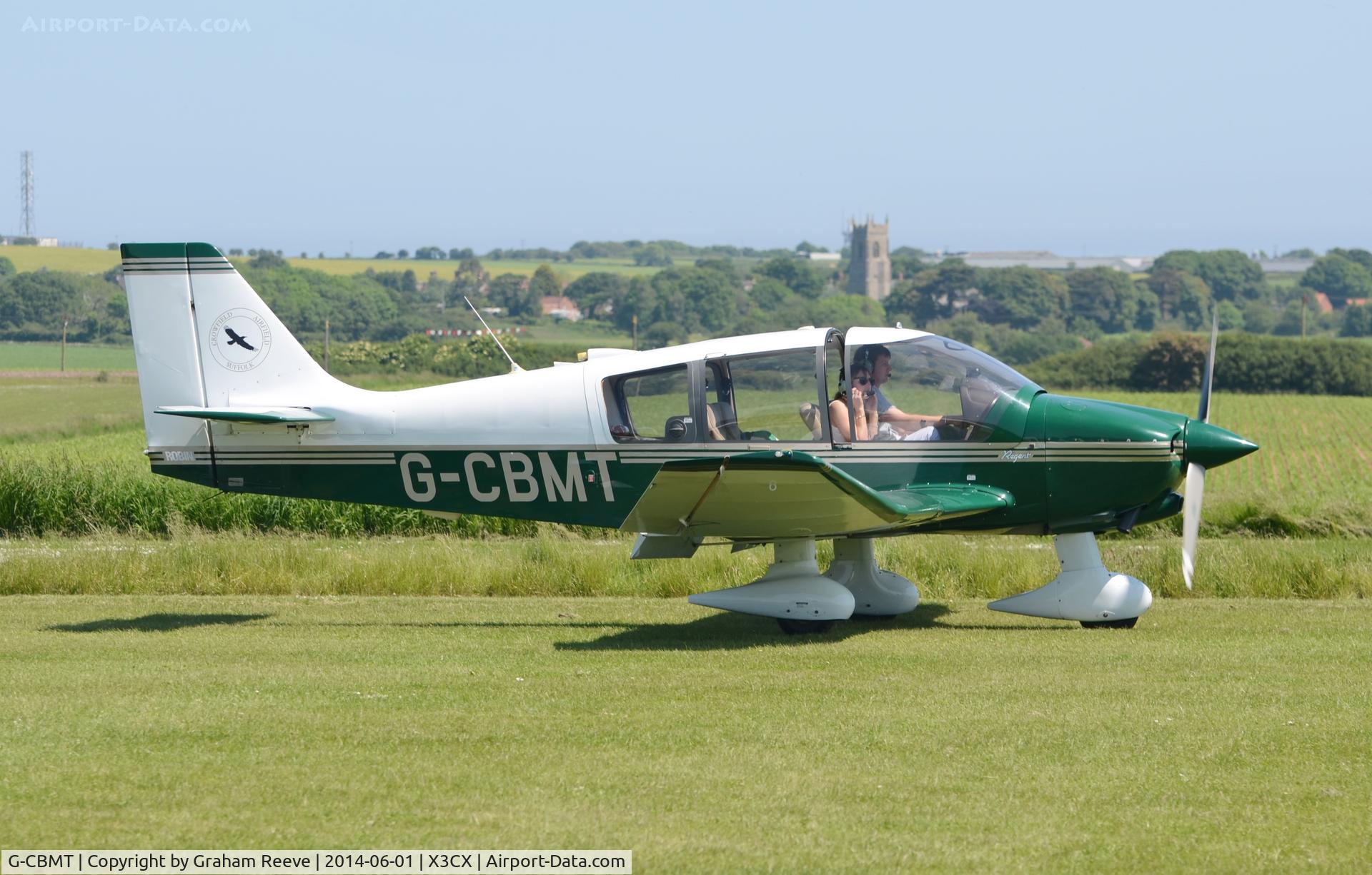 G-CBMT, 2002 Robin DR-400-180 Regent Regent C/N 2538, Just landed at Northrepps.