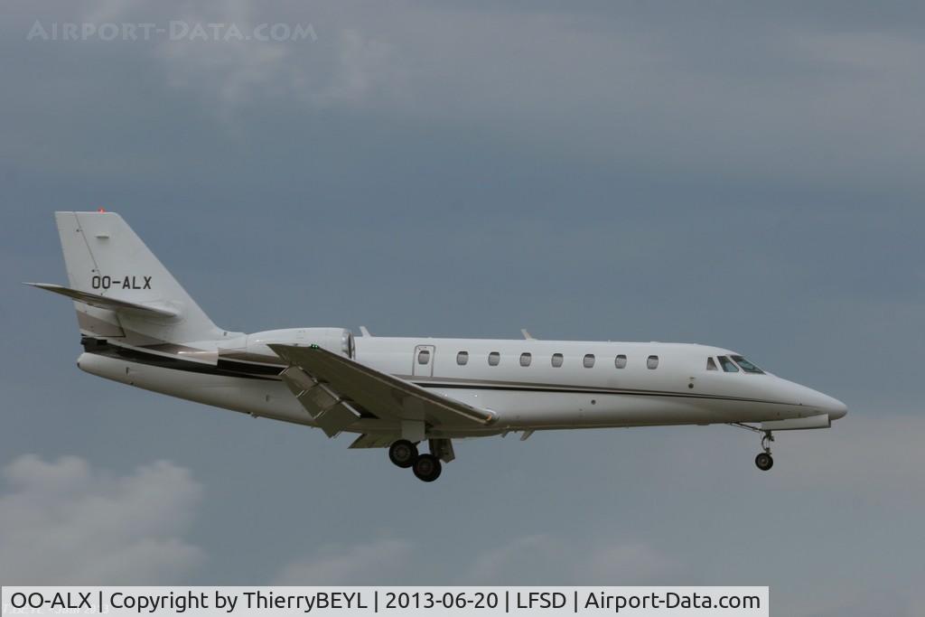 OO-ALX, 2009 Cessna 680 Citation Sovereign C/N 680-0271, Landing on BA102