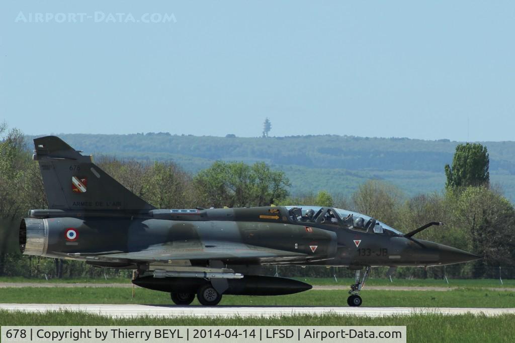 678, Dassault Mirage 2000D C/N 552, Before take-off