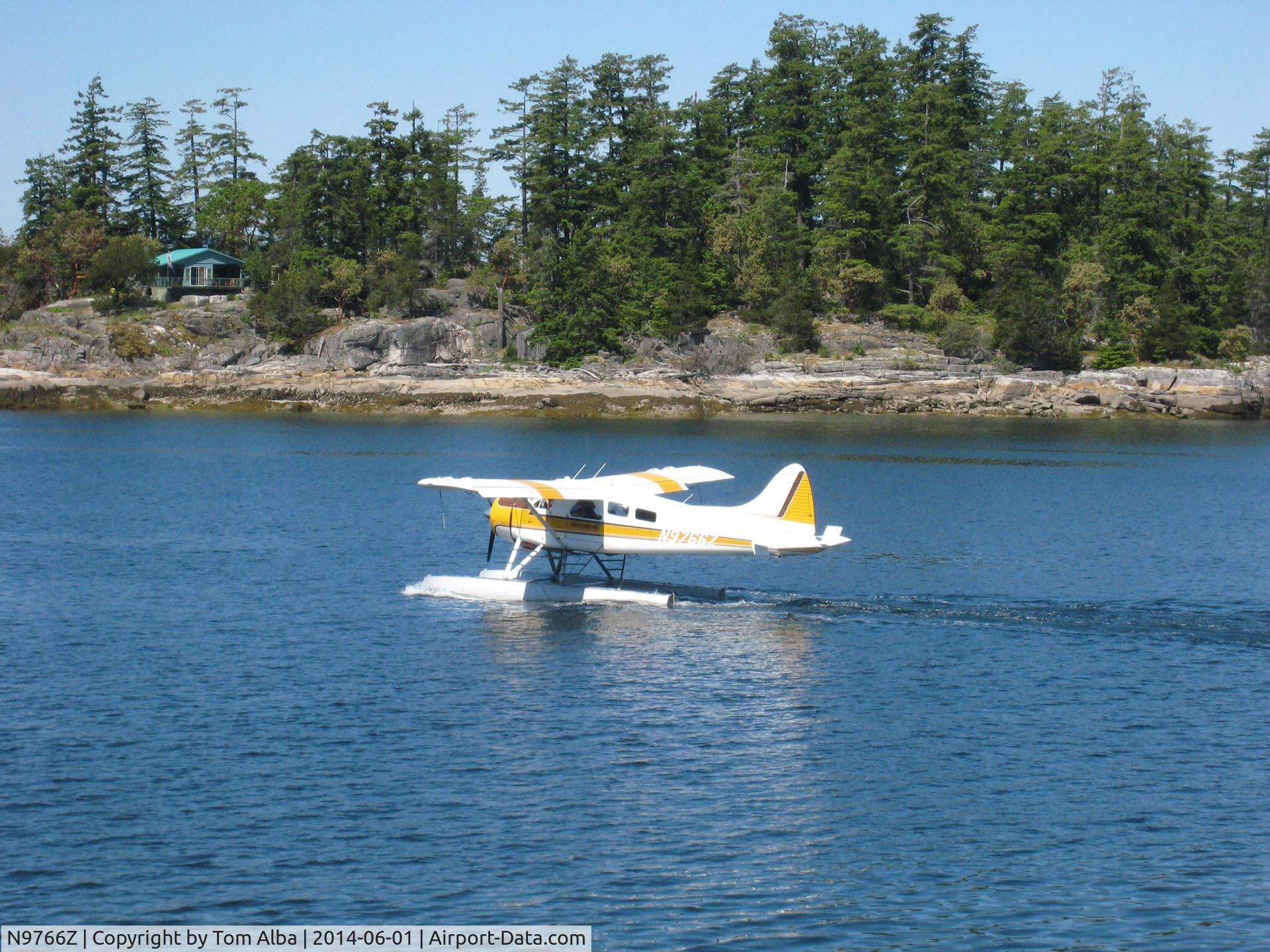 N9766Z, 1953 De Havilland Canada U-6A Beaver C/N 504, Arrival Manson's Lagoon, Cortes Island