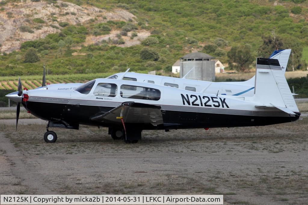 N2125K, 1997 Mooney M20M Bravo C/N 27-0239, Parked