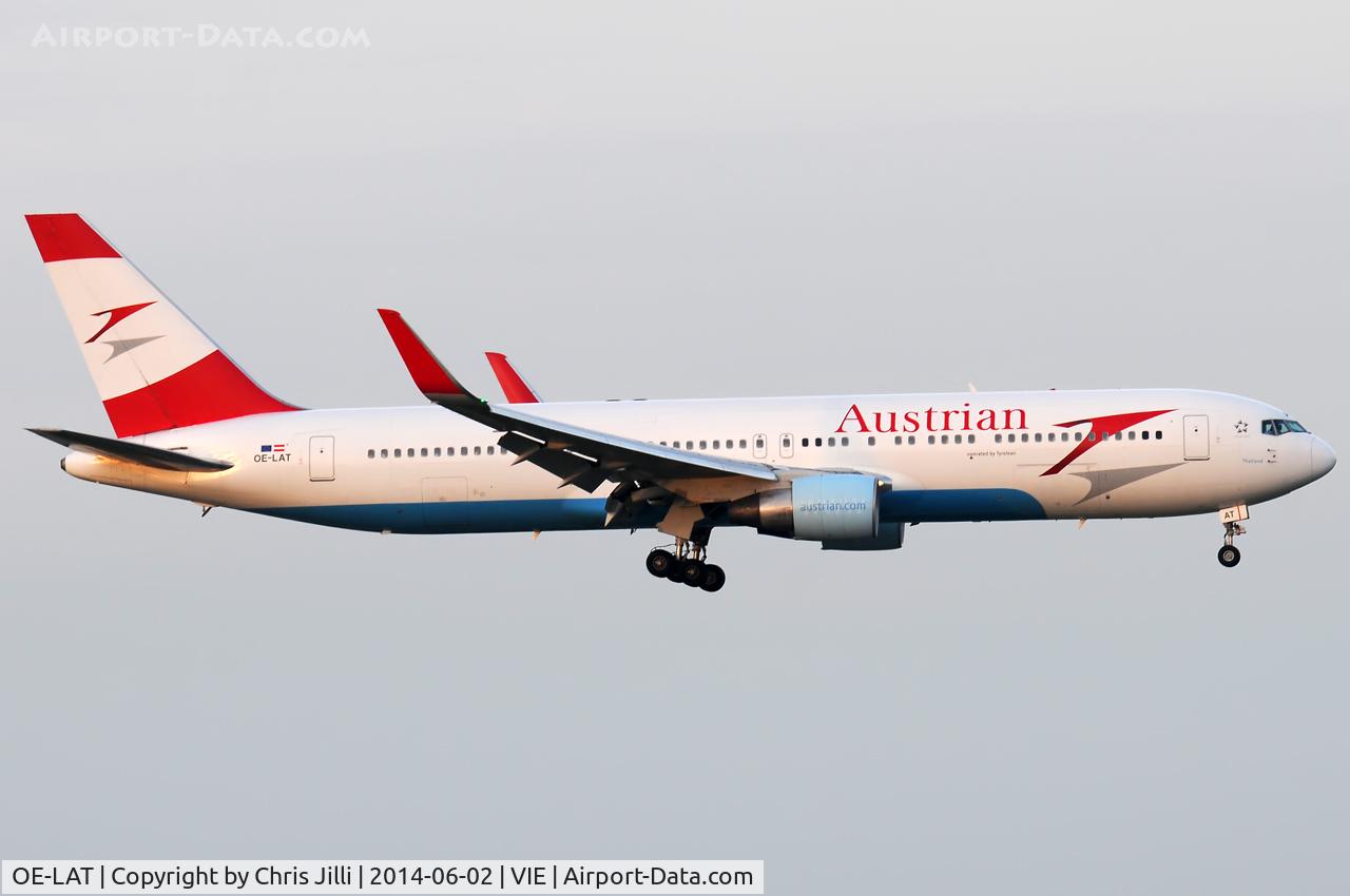 OE-LAT, 1991 Boeing 767-31A C/N 25273, Austrian Airlines