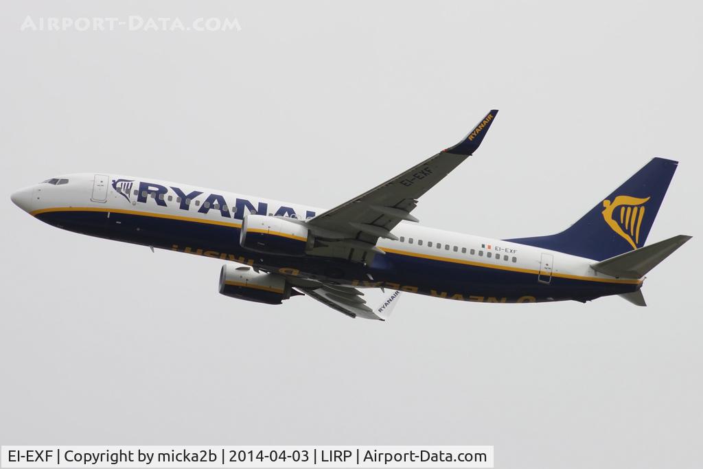 EI-EXF, 2012 Boeing 737-8AS C/N 40322, Take off