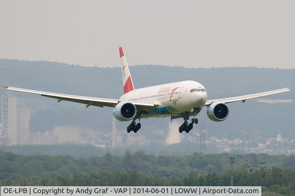 OE-LPB, 1998 Boeing 777-2Z9/ER C/N 28699, Austrian Airlines 777-200