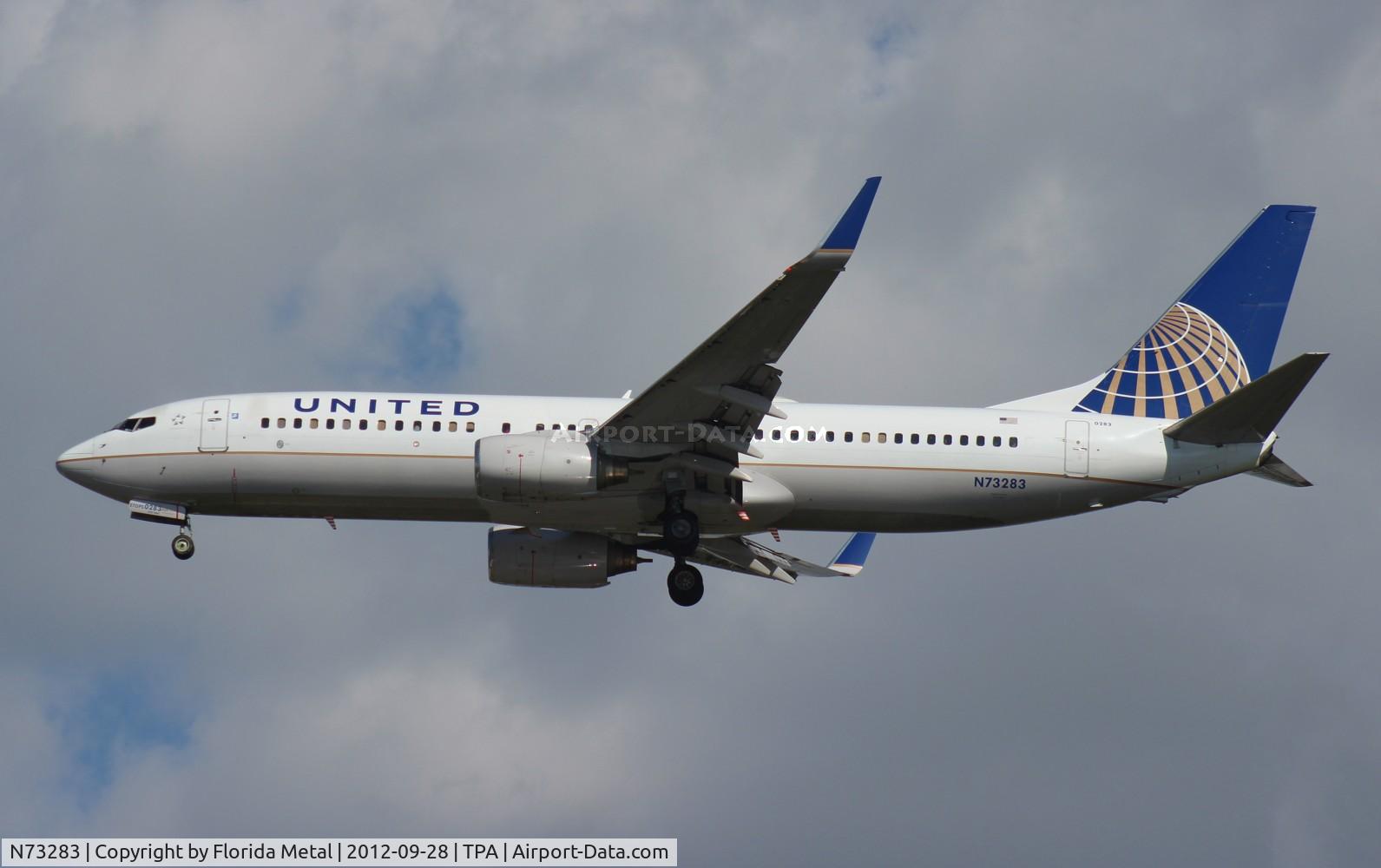 N73283, 2004 Boeing 737-824 C/N 31606, United 737-800