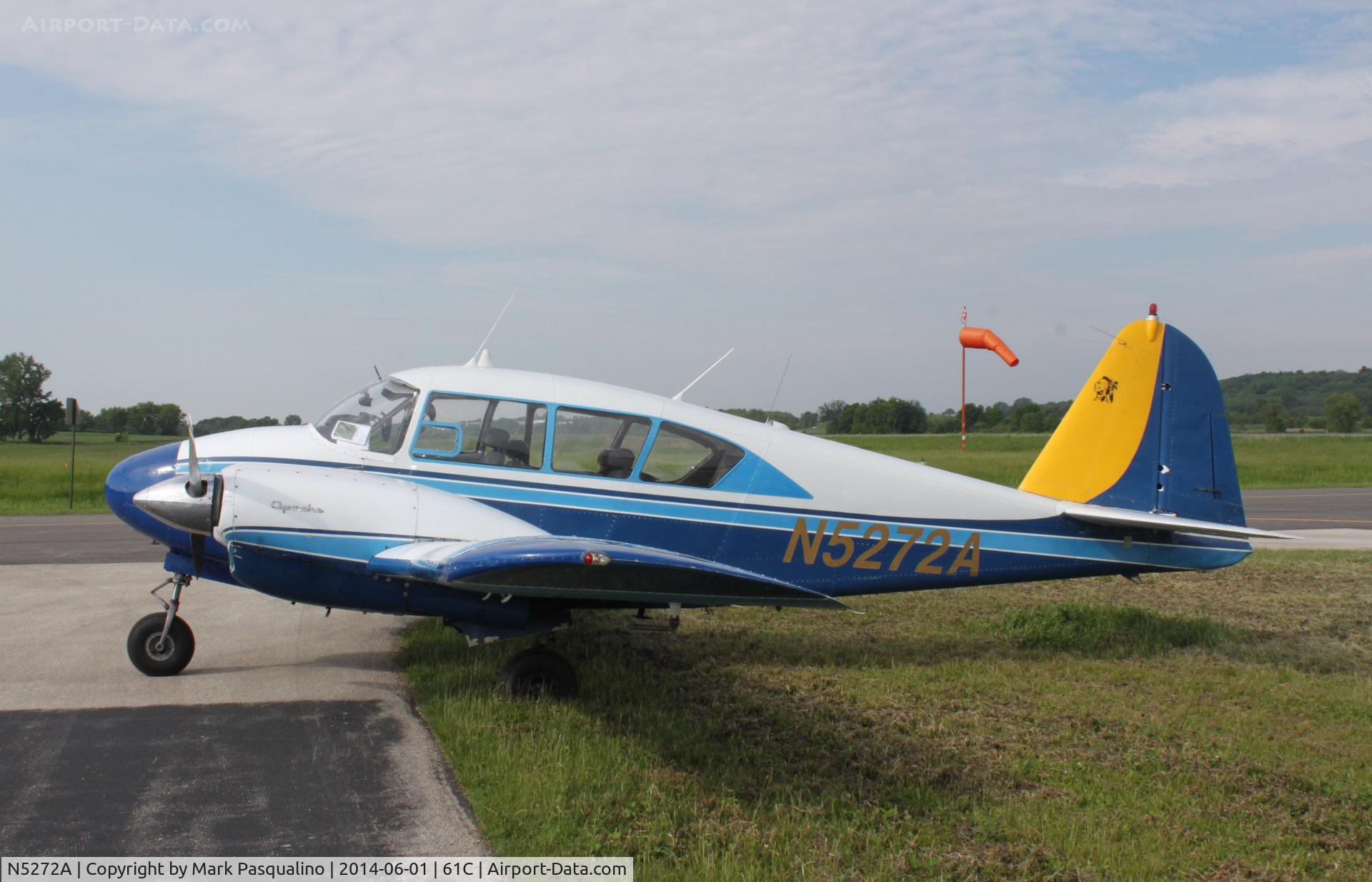 N5272A, 1961 Piper PA-23-160 Apache C/N 23-2019, Piper PA-23-160