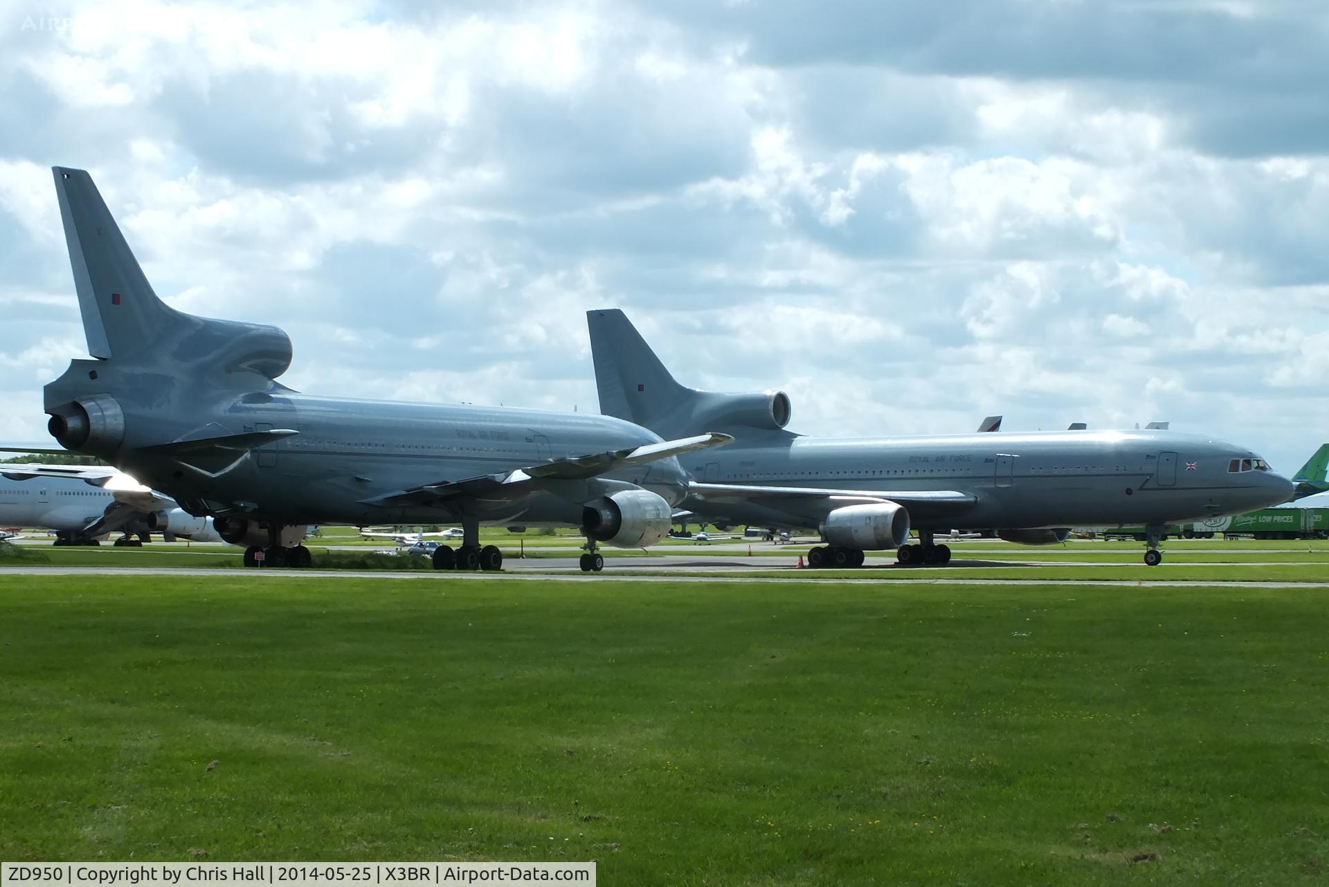 ZD950, 1979 Lockheed L-1011-385-3 TriStar K1 (500) C/N 193V-1164, stored at Bruntingthorpe