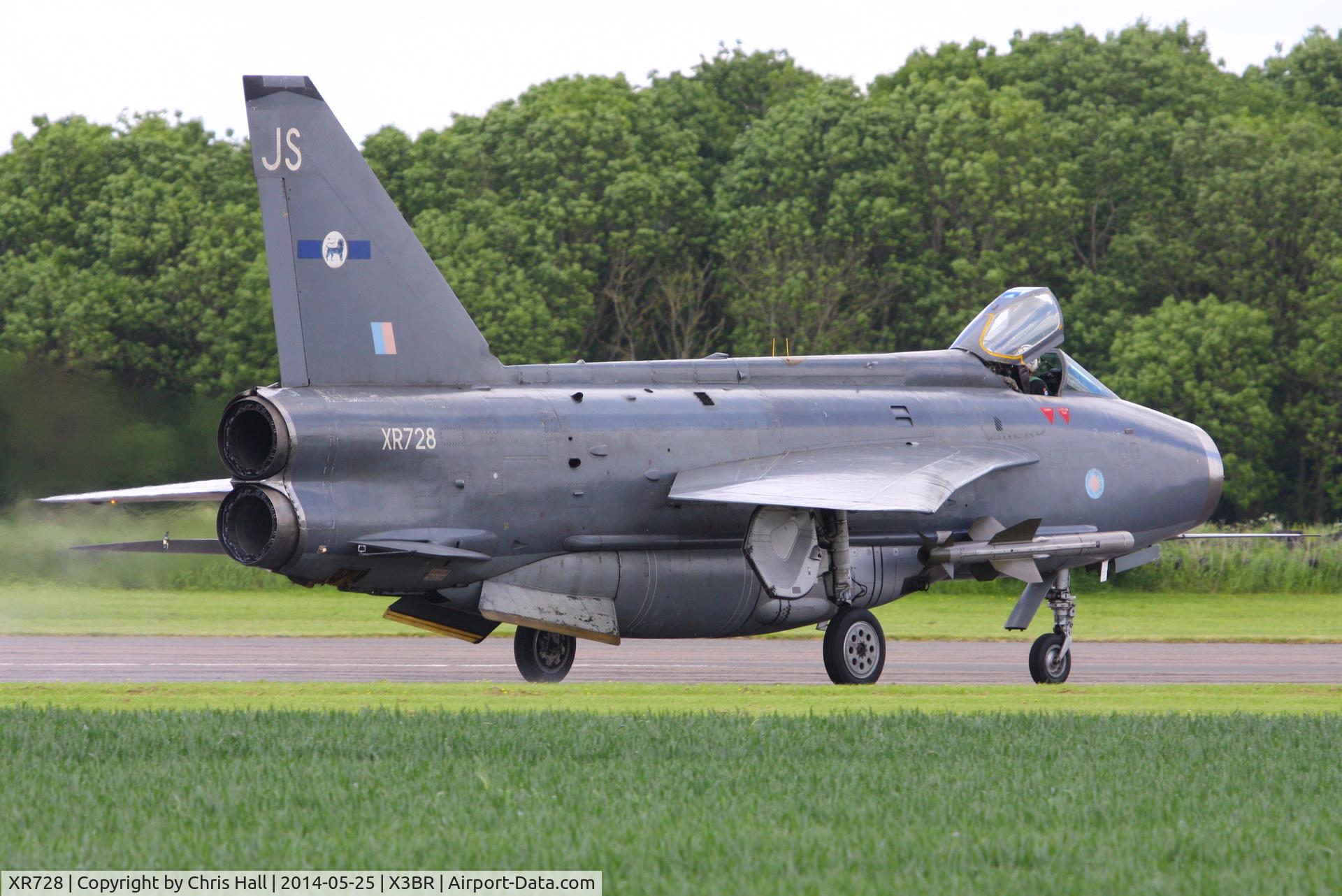 XR728, 1965 English Electric Lightning F.6 C/N 95213, at the Cold War Jets Open Day 2014