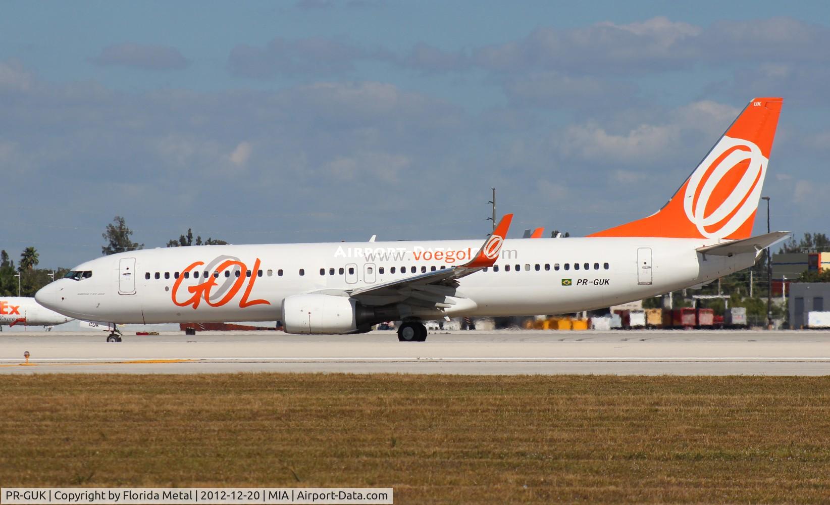 PR-GUK, 2011 Boeing 737-8EH C/N 35852, GOL 737-800