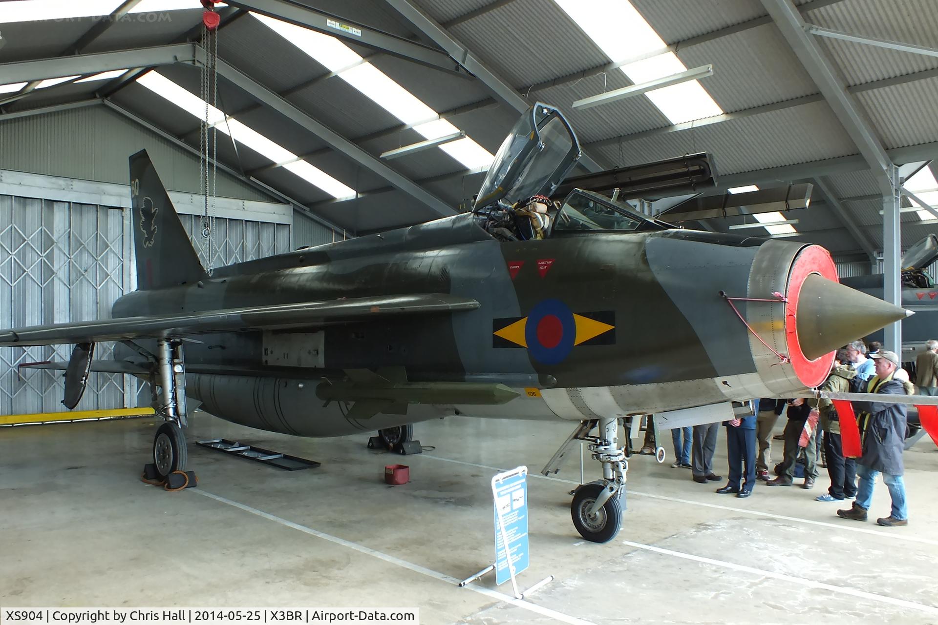 XS904, 1966 English Electric Lightning F.6 C/N 95250, at the Cold War Jets Open Day 2014