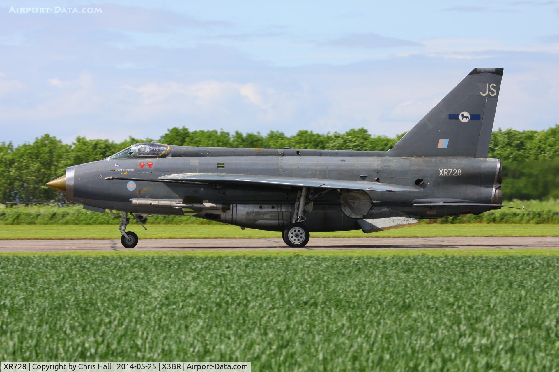 XR728, 1965 English Electric Lightning F.6 C/N 95213, at the Cold War Jets Open Day 2014