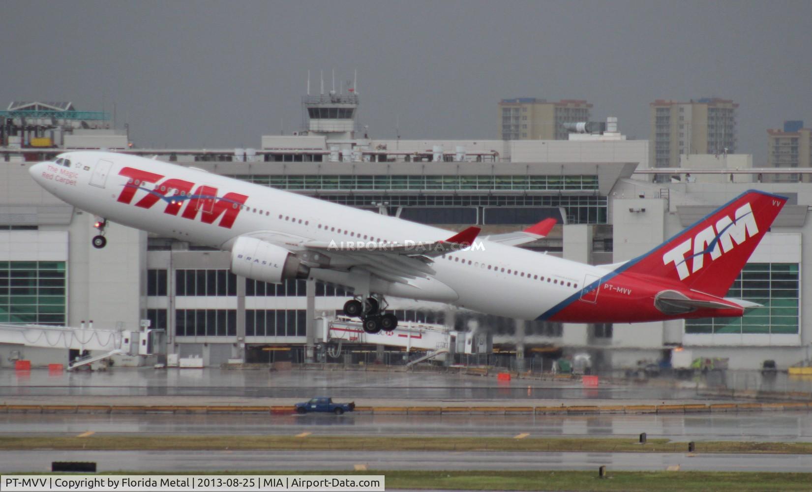 PT-MVV, 2011 Airbus A330-223 C/N 1221, TAM A330