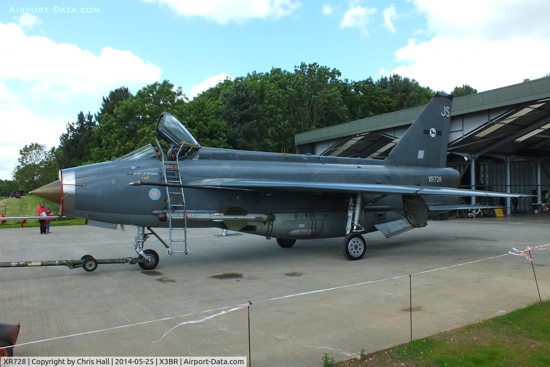 XR728, 1965 English Electric Lightning F.6 C/N 95213, at the Cold War Jets Open Day 2014