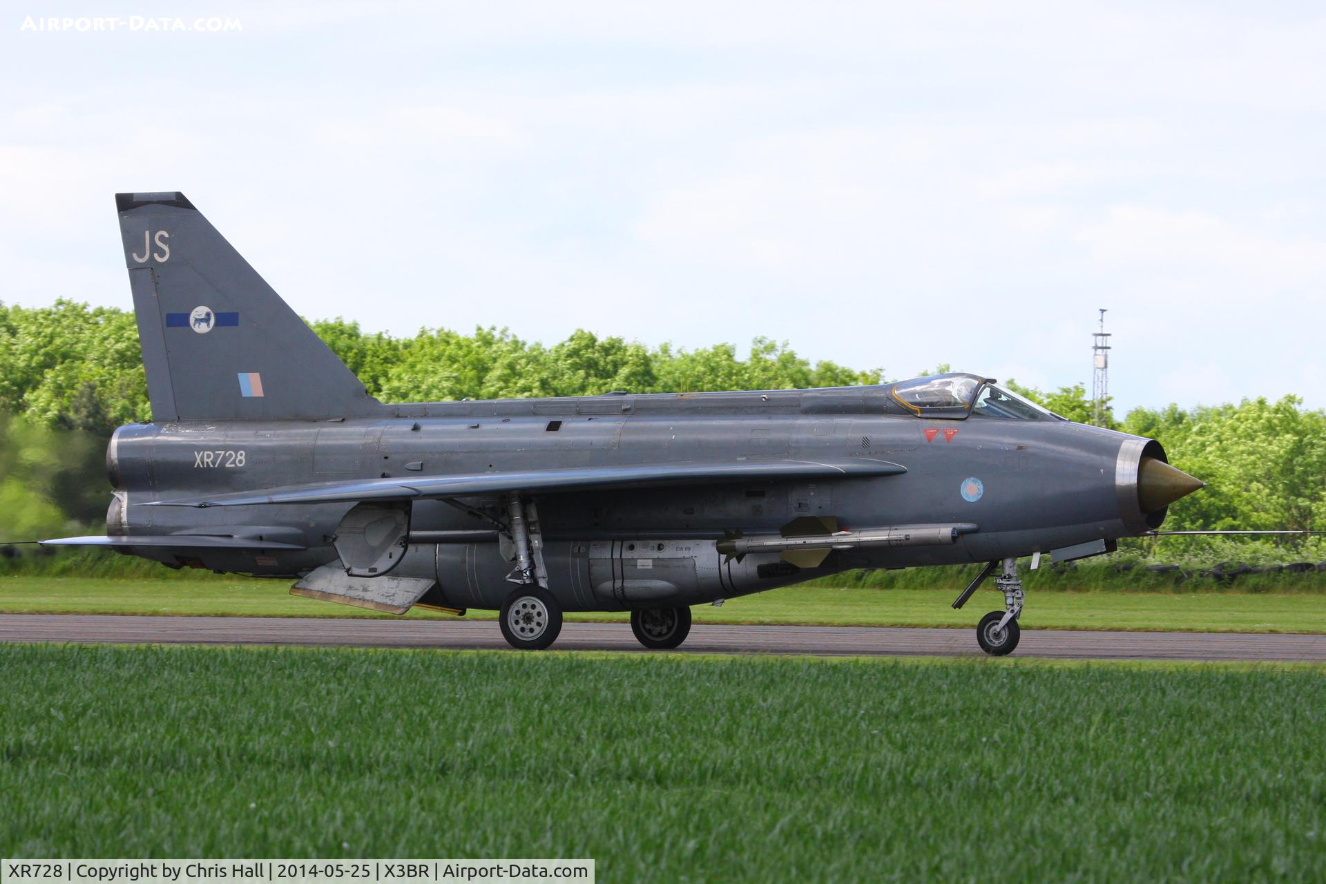 XR728, 1965 English Electric Lightning F.6 C/N 95213, at the Cold War Jets Open Day 2014