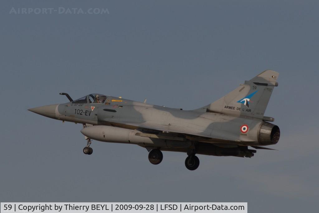59, Dassault Mirage 2000-5F C/N 266, Landing