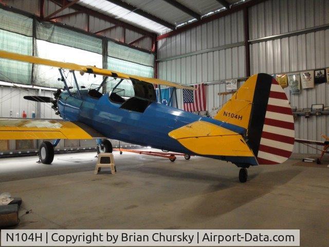 N104H, 1941 Boeing A75N1 (PT17) C/N 75-2820, 1941 Pt17