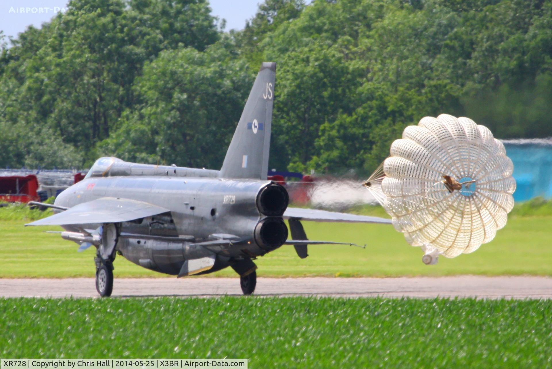 XR728, 1965 English Electric Lightning F.6 C/N 95213, at the Cold War Jets Open Day 2014