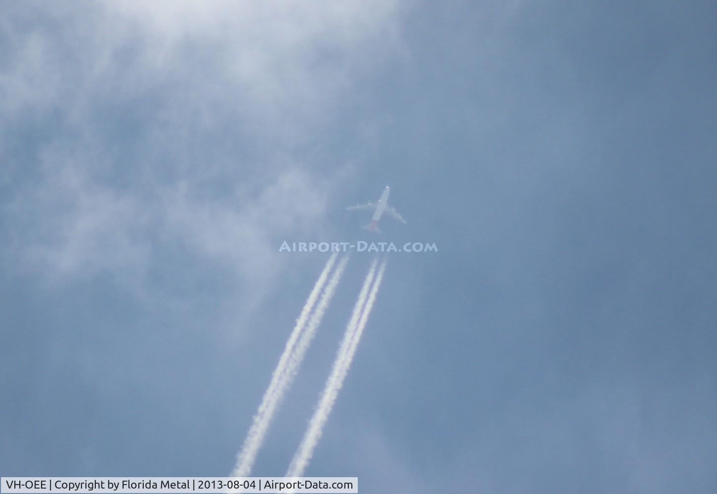 VH-OEE, 2002 Boeing 747-438/ER C/N 32909, Qantas 747-400 flying LAX to LHR over Livonia Michigan