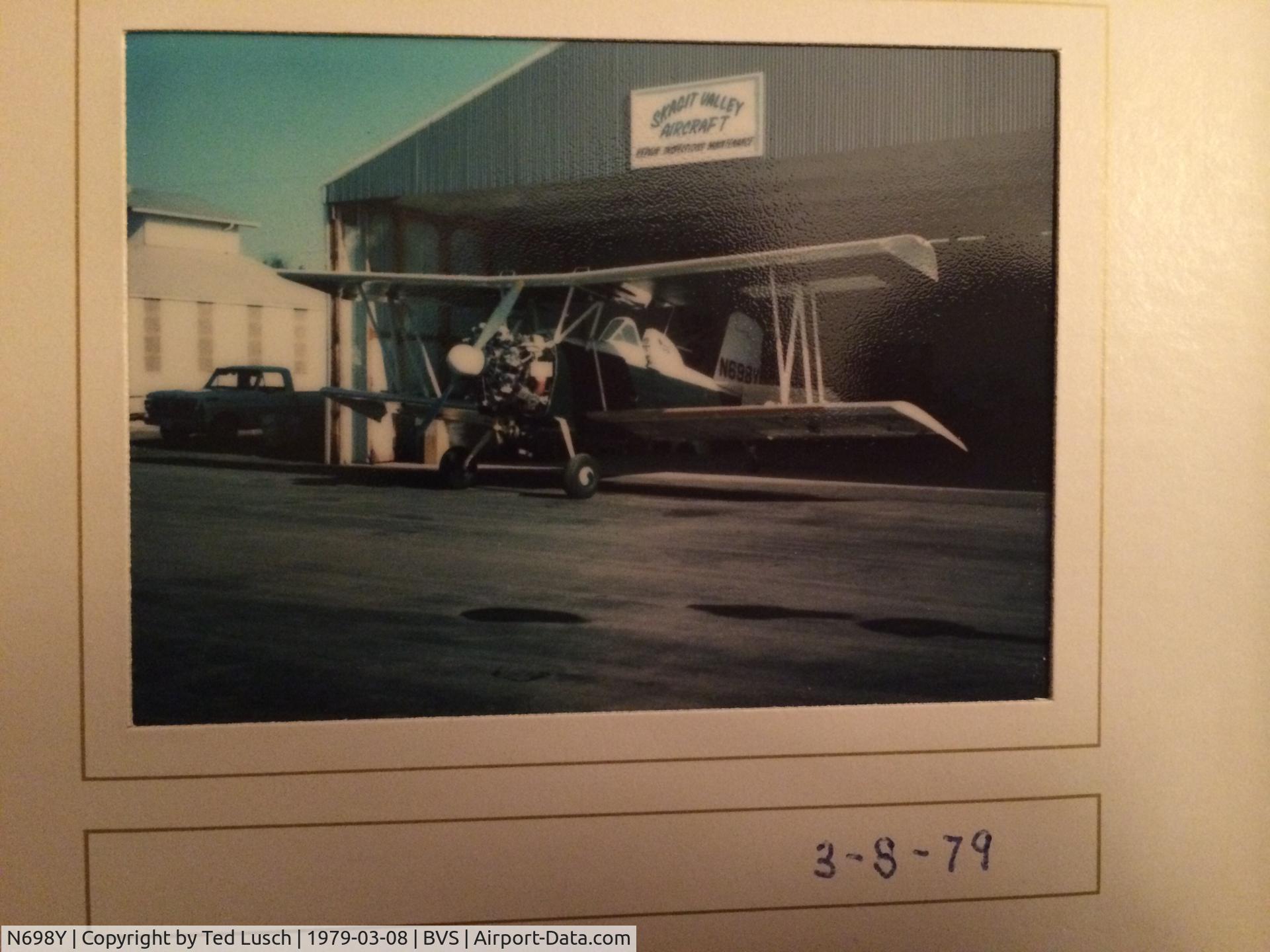 N698Y, Grumman G-164 C/N 249, Photo taken outside Skagit Valley Aircraft Shop.