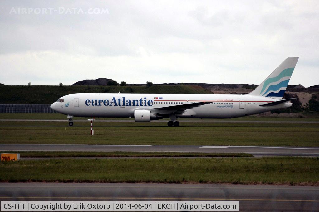 CS-TFT, 1993 Boeing 767-3Y0/ER C/N 26208, CS-TFT taking off from rw 22R