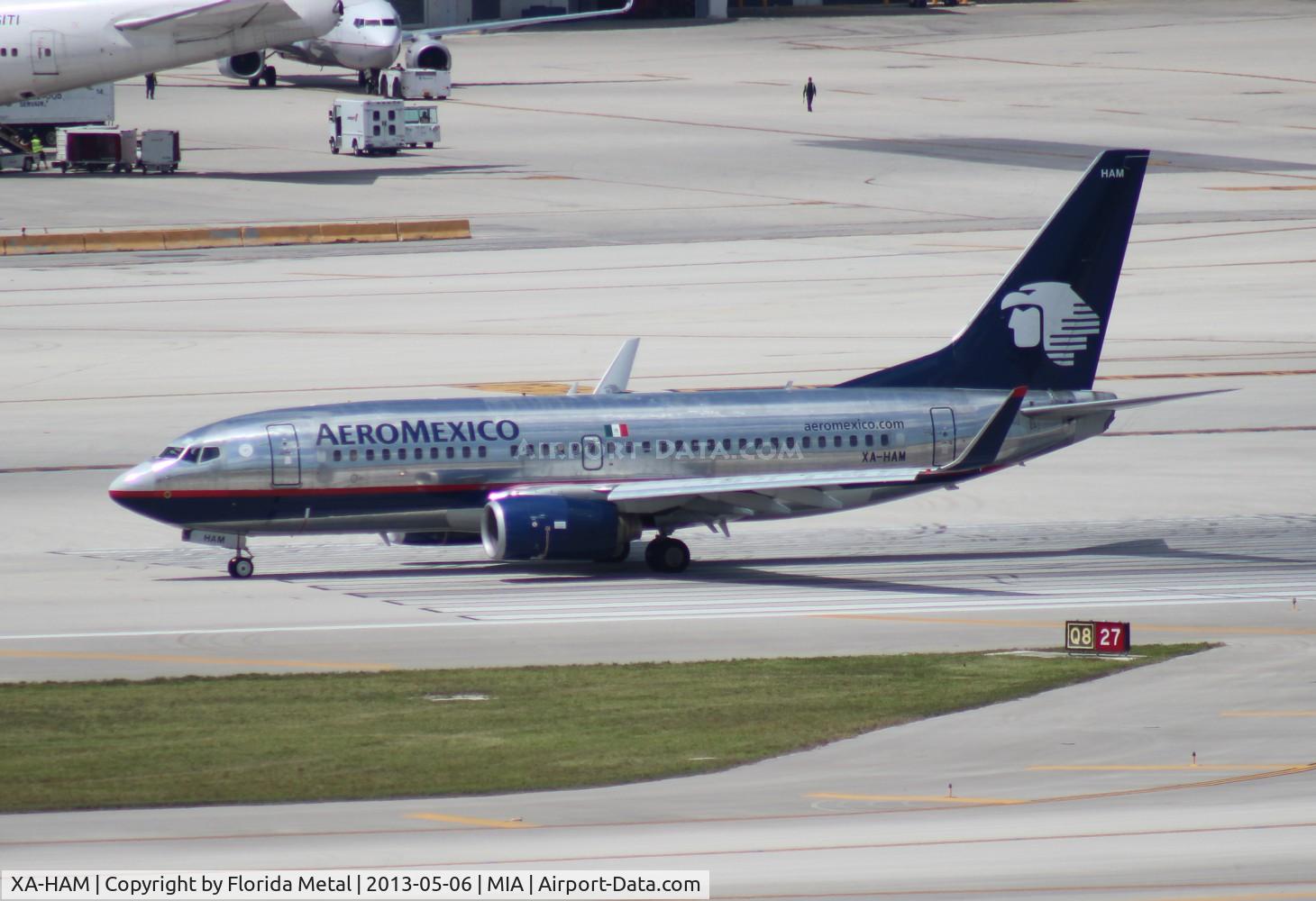 XA-HAM, 2004 Boeing 737-752 C/N 33789, Aeromexico 737-700