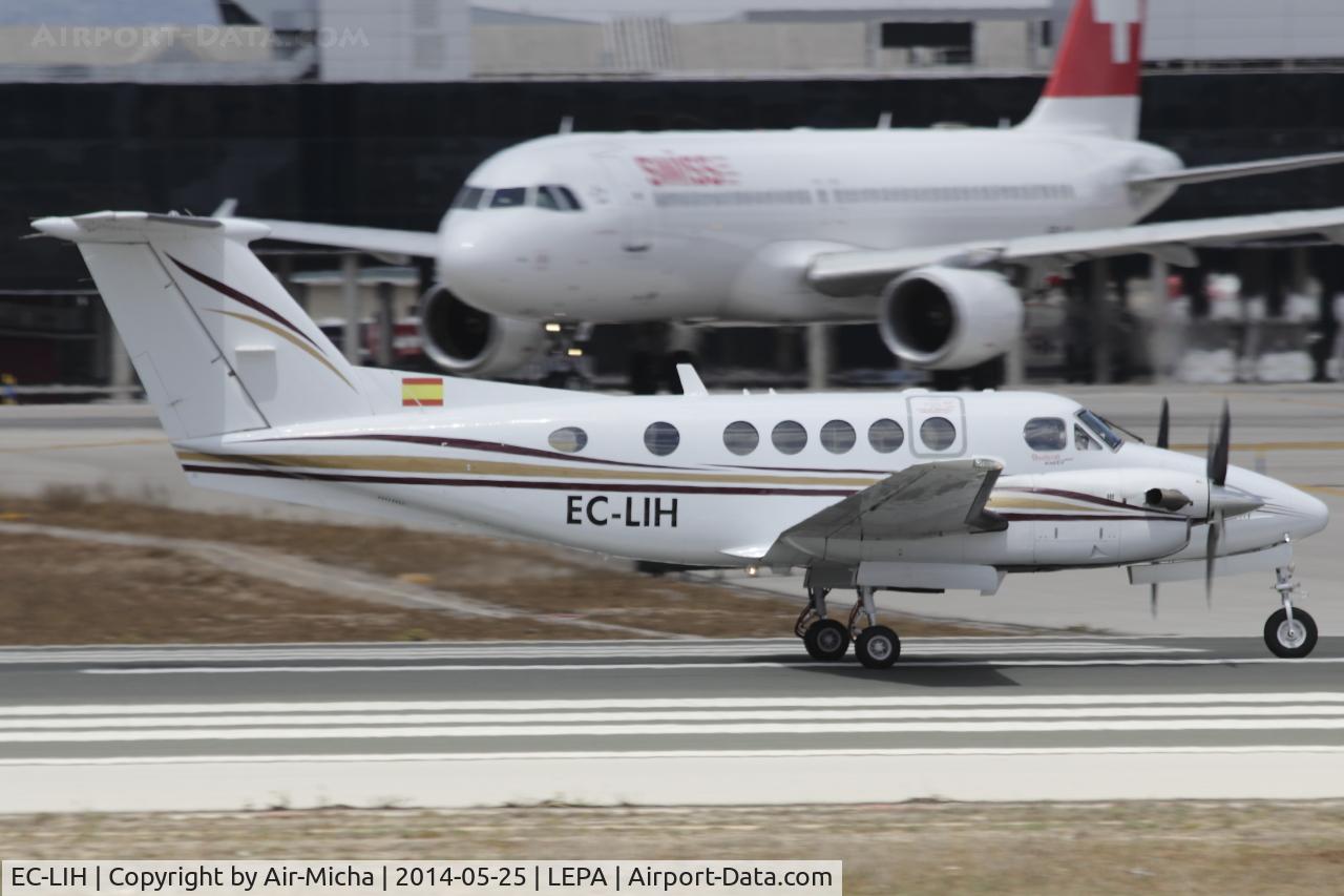 EC-LIH, 2010 Hawker Beechcraft B200GT King Air C/N BY-102, Private