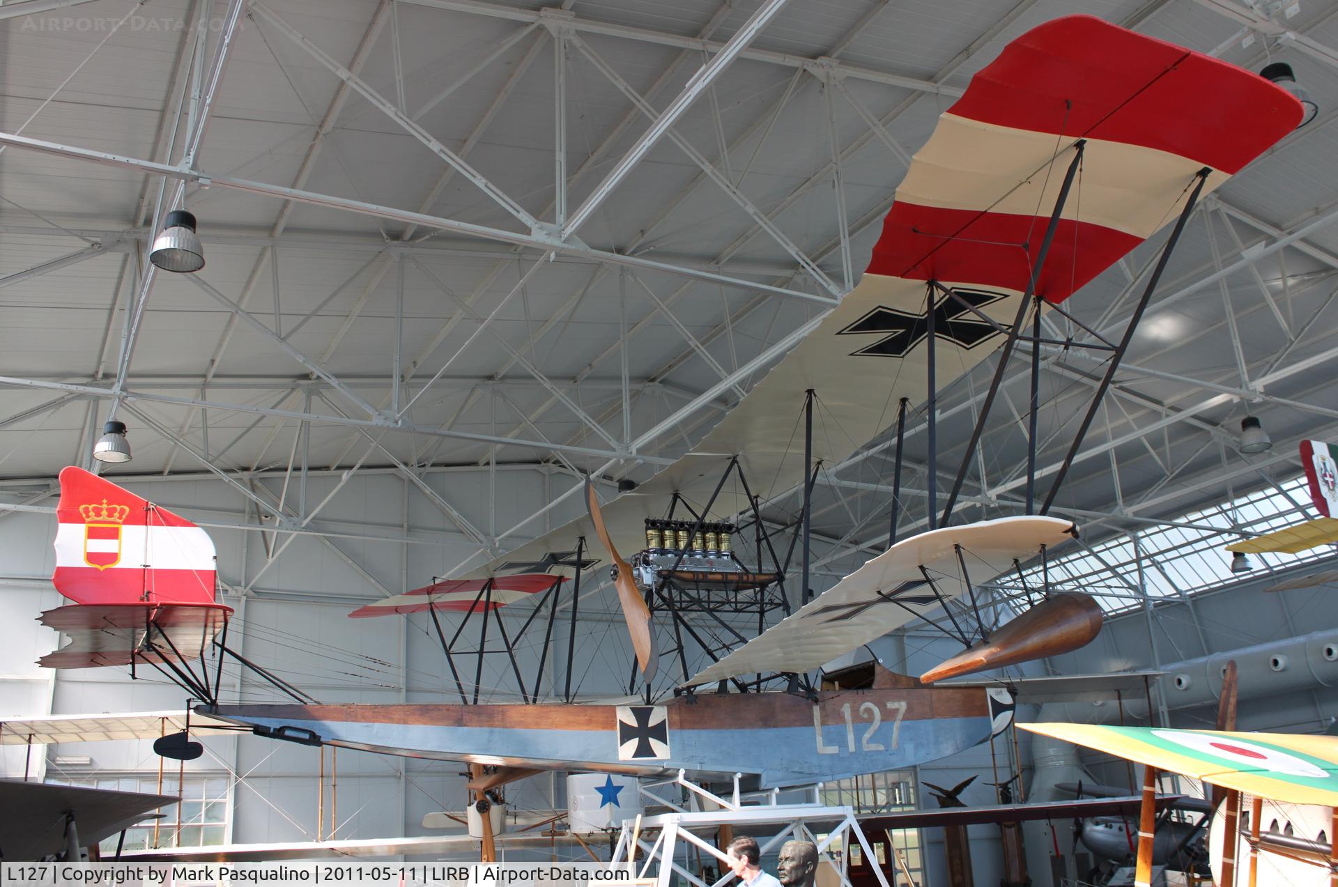L127, U.F.A.G. (Lohner) T1 C/N 127, U.F.A.G. (Lohner) T-1