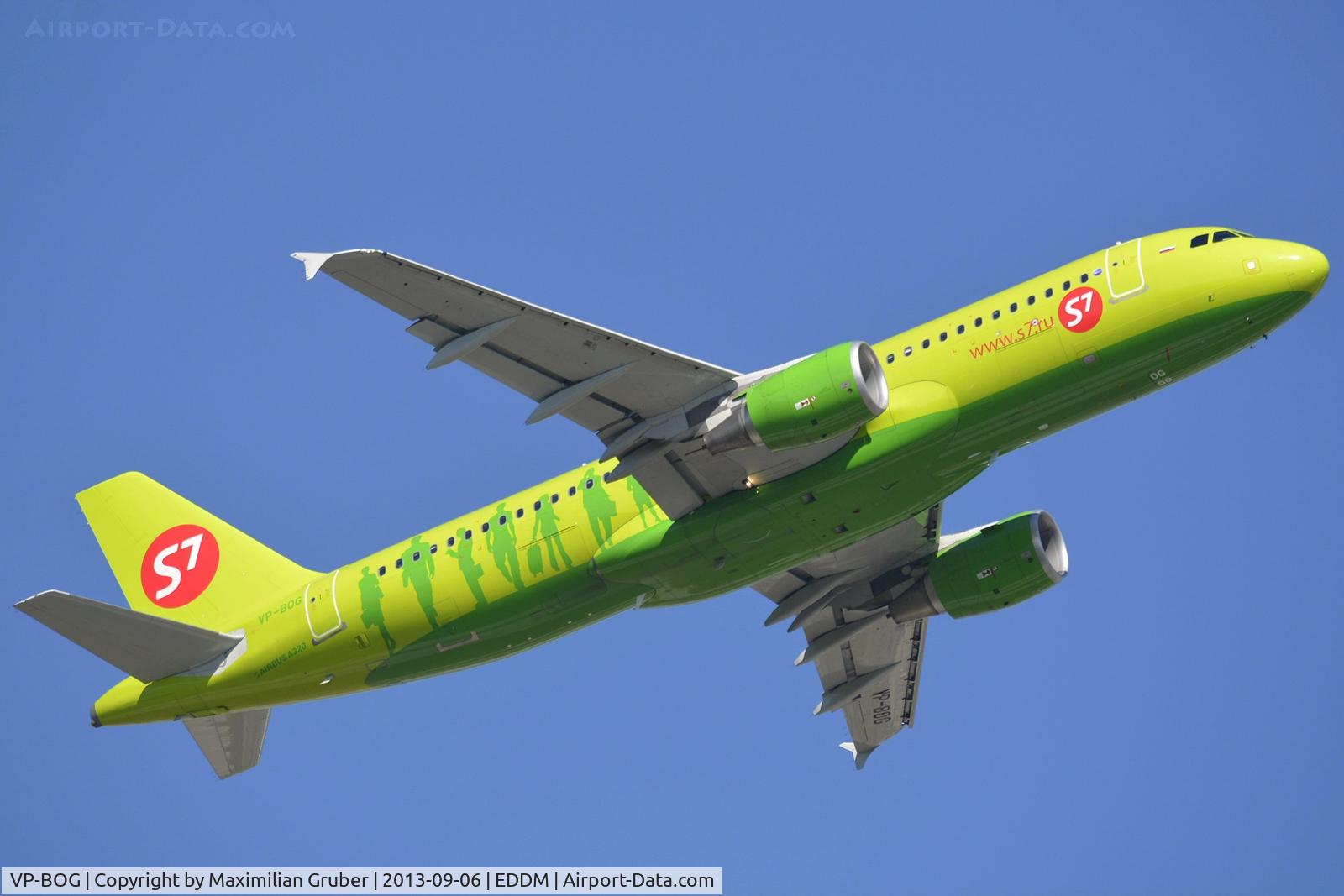 VP-BOG, 2013 Airbus A320-214 C/N 5559, S7