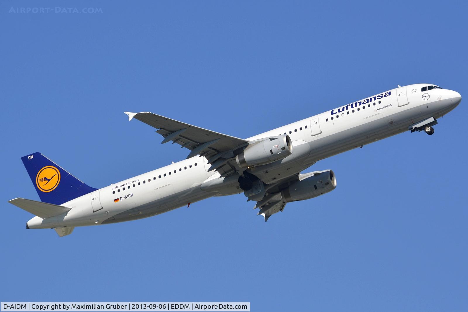 D-AIDM, 2011 Airbus A321-231 C/N 4916, Lufthansa