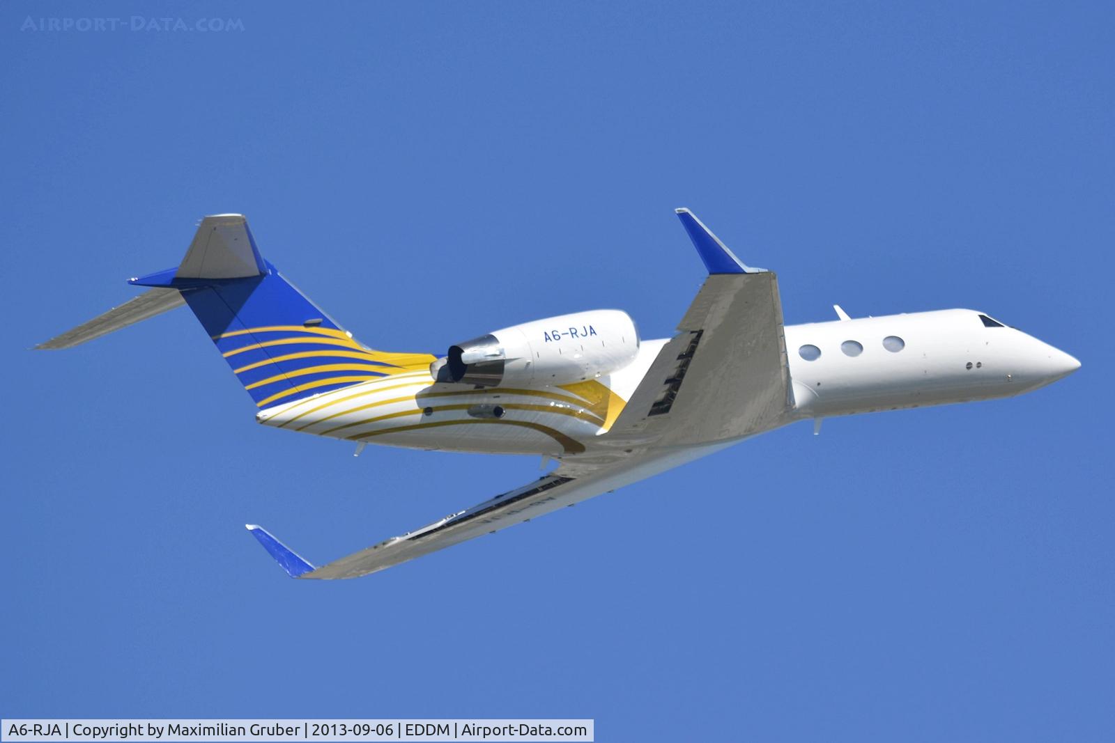 A6-RJA, 2003 Gulfstream Aerospace G-IV C/N 1503, Royal Jet
