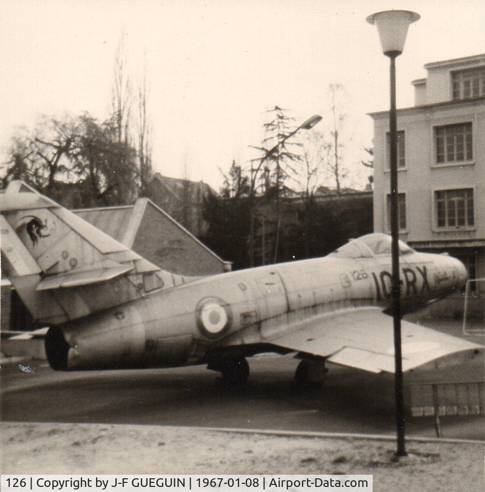 126, Dassault MD.452 Mystère IIC C/N 126, This Mystère IIC was preserved (without her engine) in Ville d'Avray Institute of Technology before beeing scrapped.