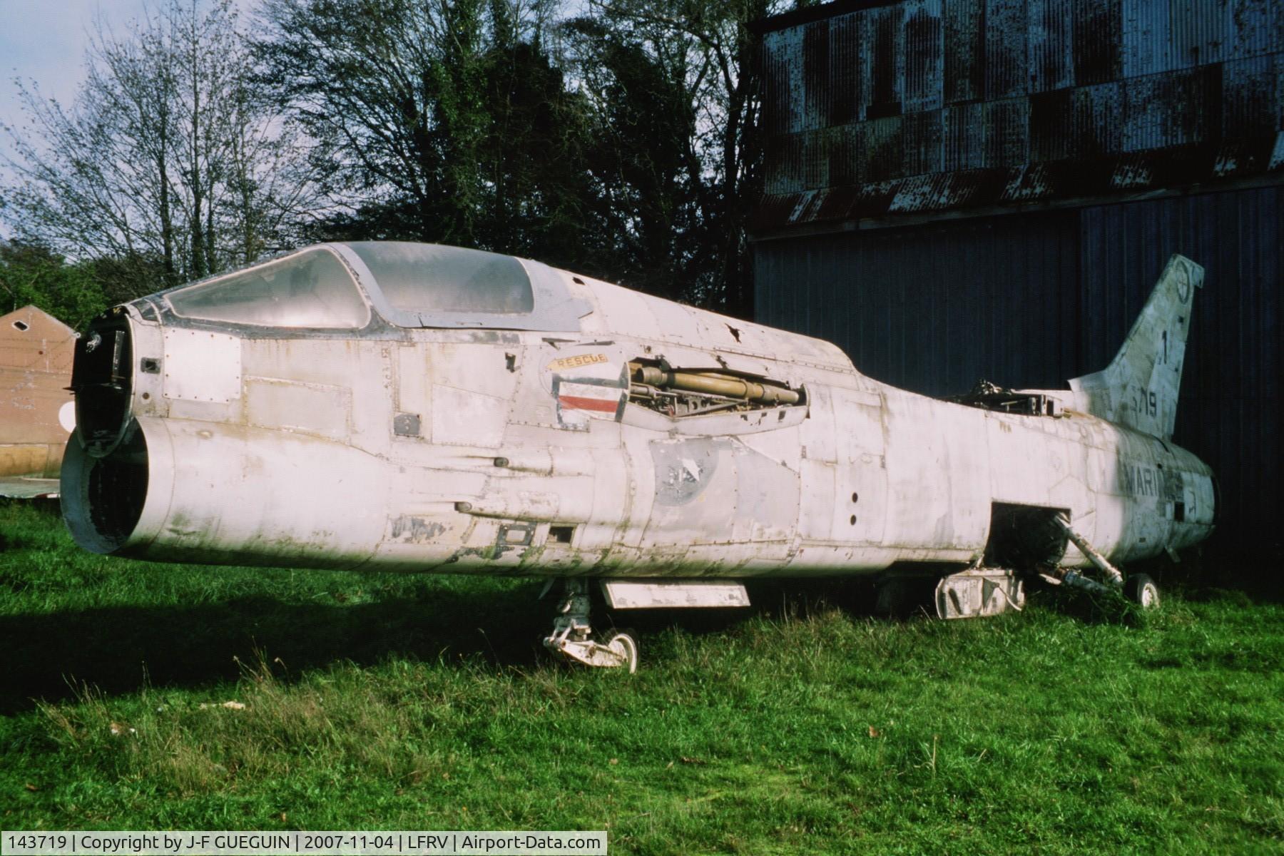 143719, Vought F-8A Crusader Crusader C/N 86, Crusader from VMFA-122 squadron 