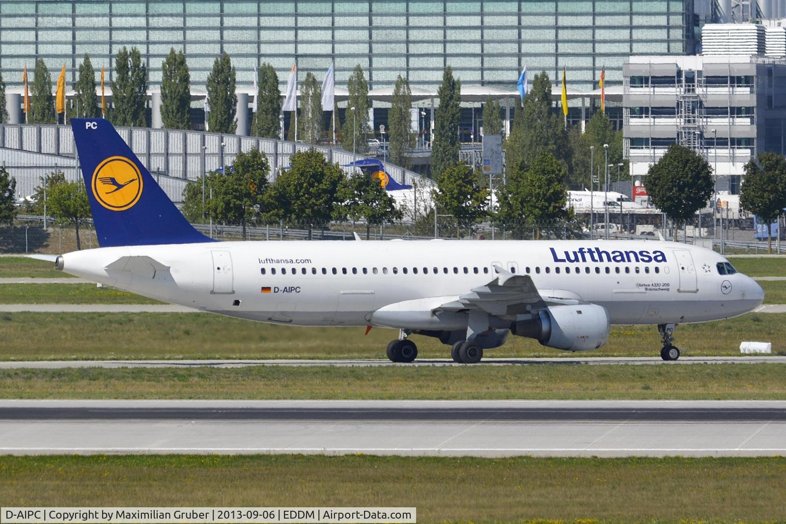D-AIPC, 1989 Airbus A320-211 C/N 0071, Lufthansa