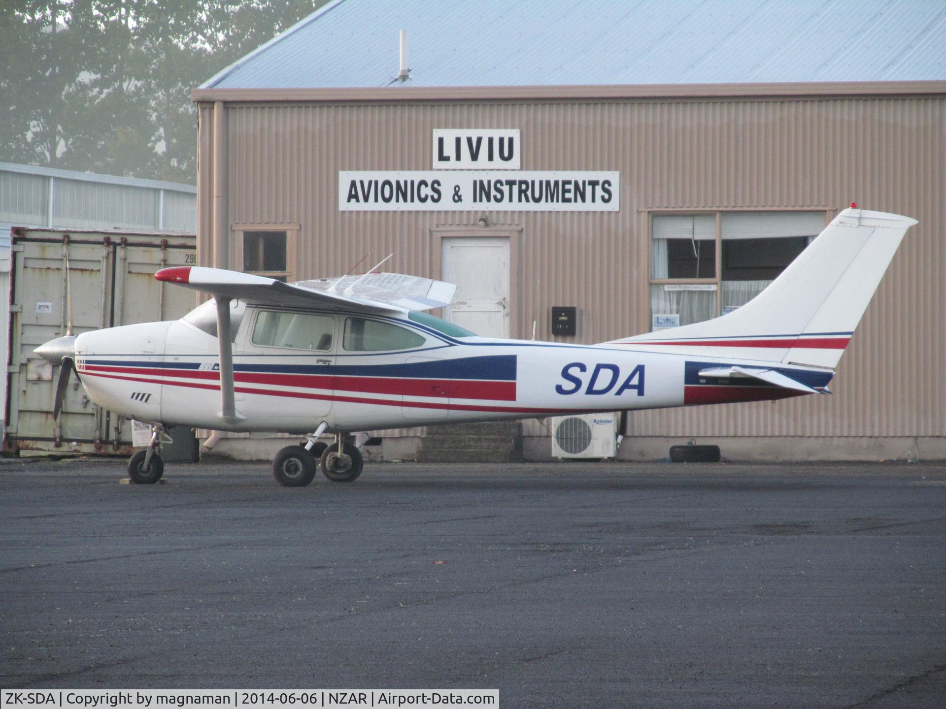 ZK-SDA, Cessna 182P Skylane Skylane C/N 18260961, At Ardmore over from west Auckland airport.