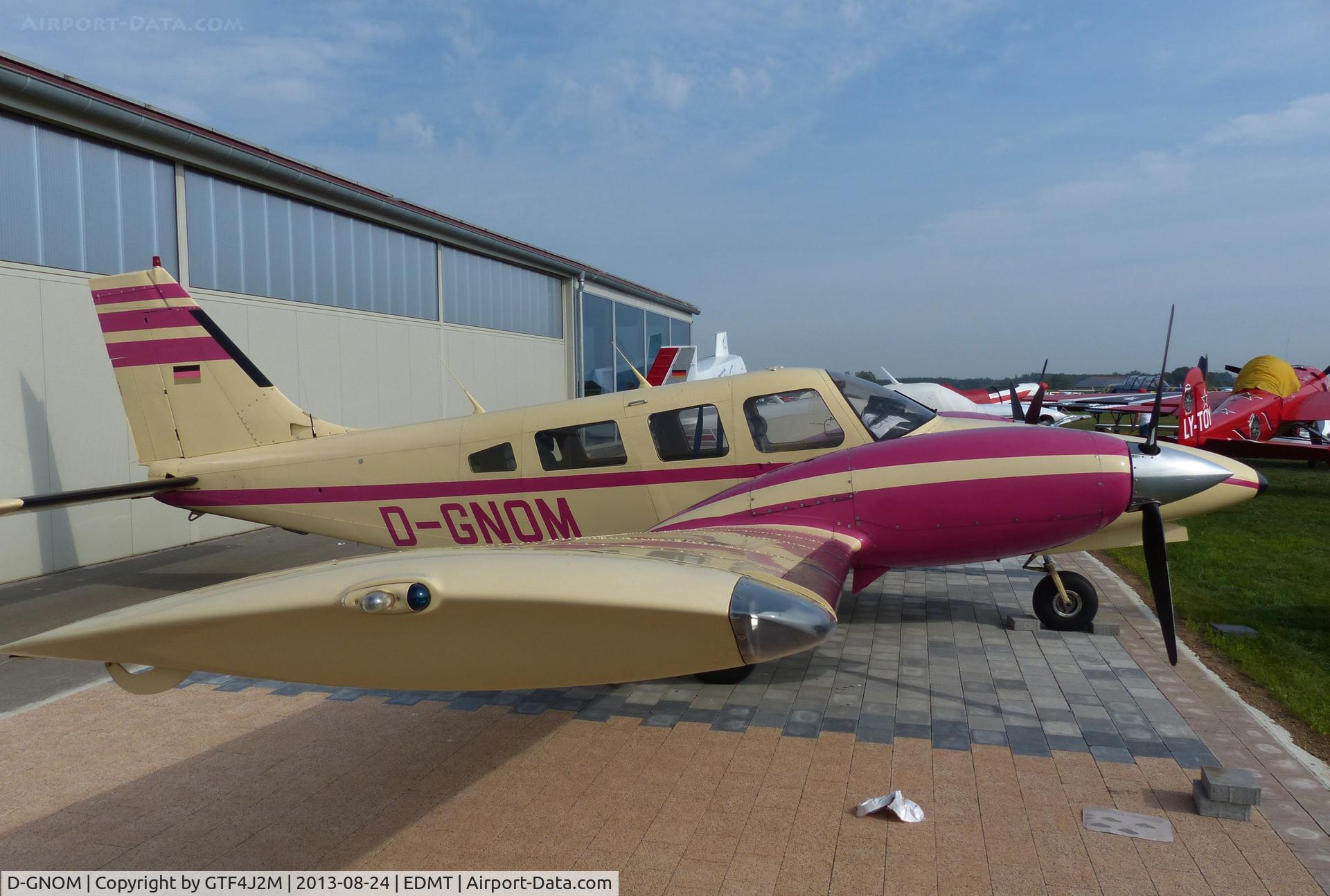 D-GNOM, Piper PA-34-220T Seneca III C/N 34-8233022, D-GNOM at Tannheim 24.8.13