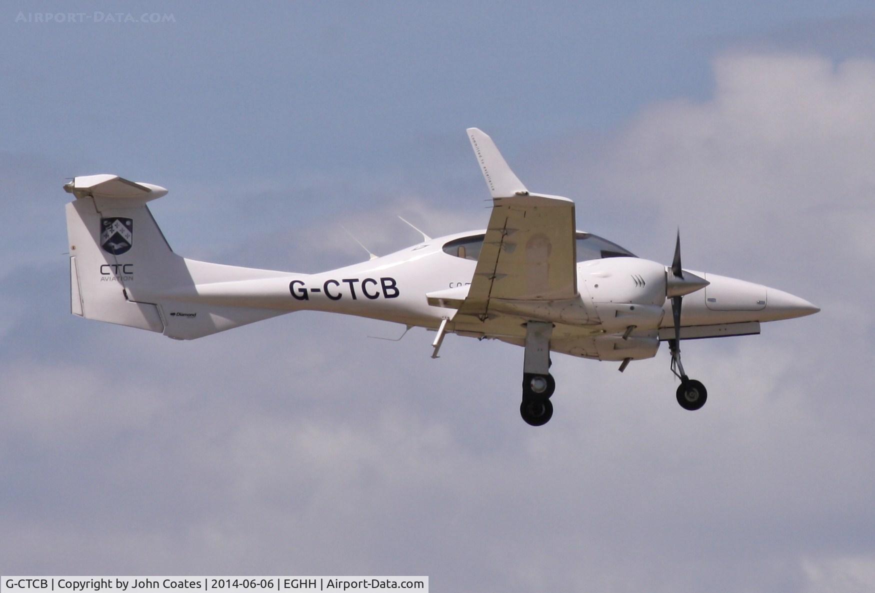 G-CTCB, 2005 Diamond DA-42 Twin Star C/N 42.083, Arriving 08