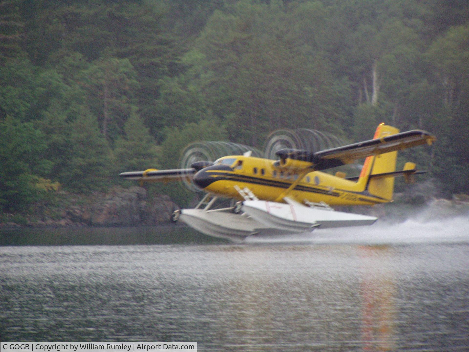 C-GOGB, 1980 De Havilland Canada DHC-6-300 Twin Otter C/N 761, Fire Bomber