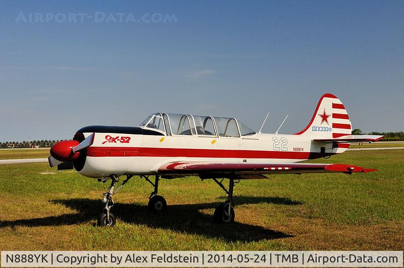 N888YK, 1995 Yakovlev Yak-52 C/N 9511903, Tamiami