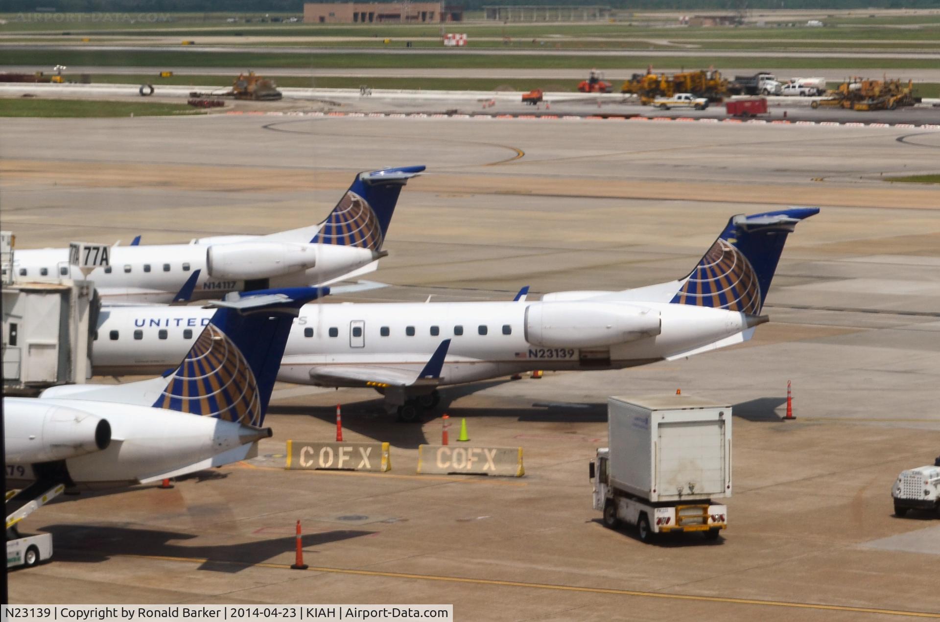 N23139, 2003 Embraer ERJ-145XR (EMB-145XR) C/N 145731, A the gate Houston