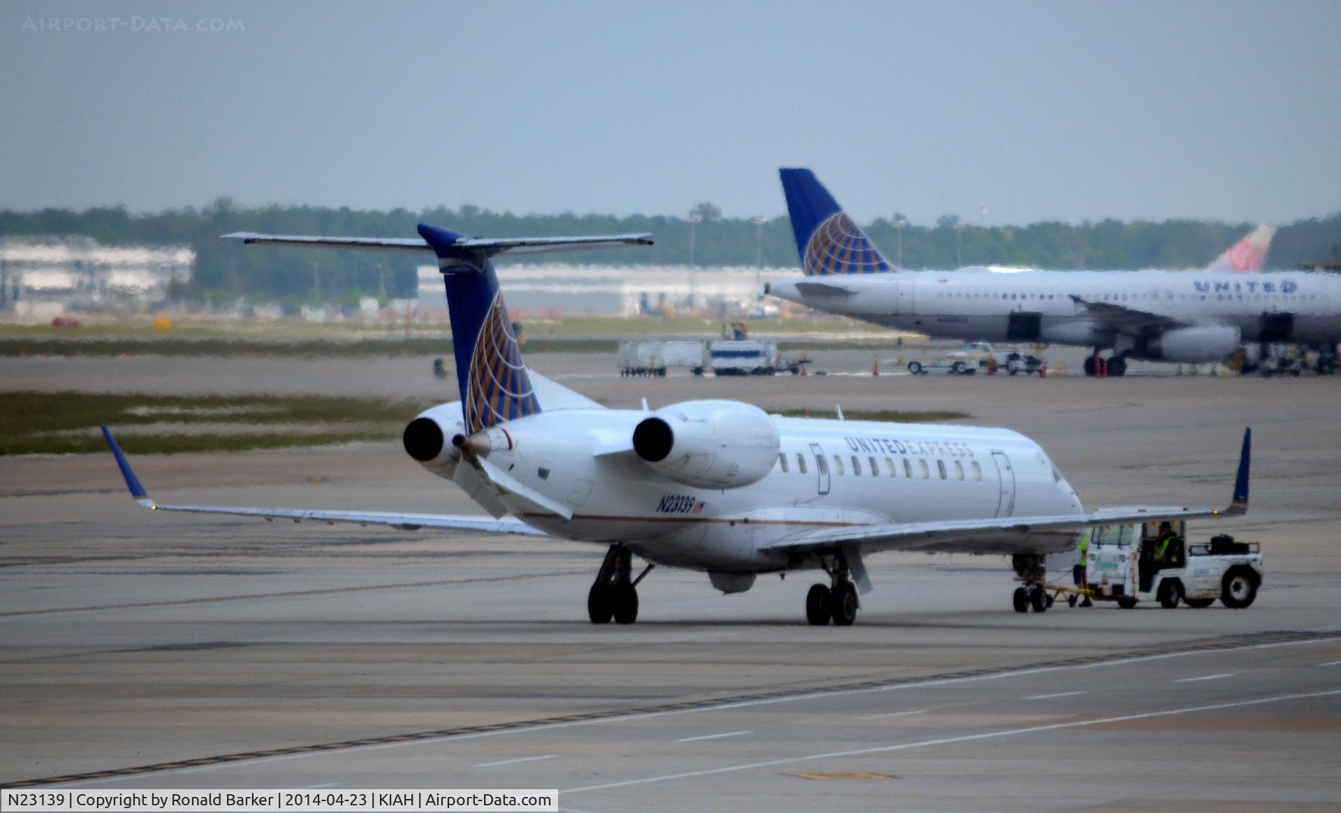 N23139, 2003 Embraer ERJ-145XR (EMB-145XR) C/N 145731, Pushback, Houston