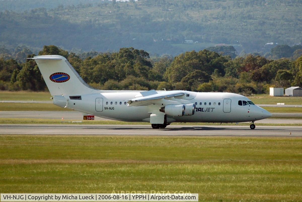 VH-NJG, 1990 British Aerospace BAe.146-200 C/N E2170, At Perth