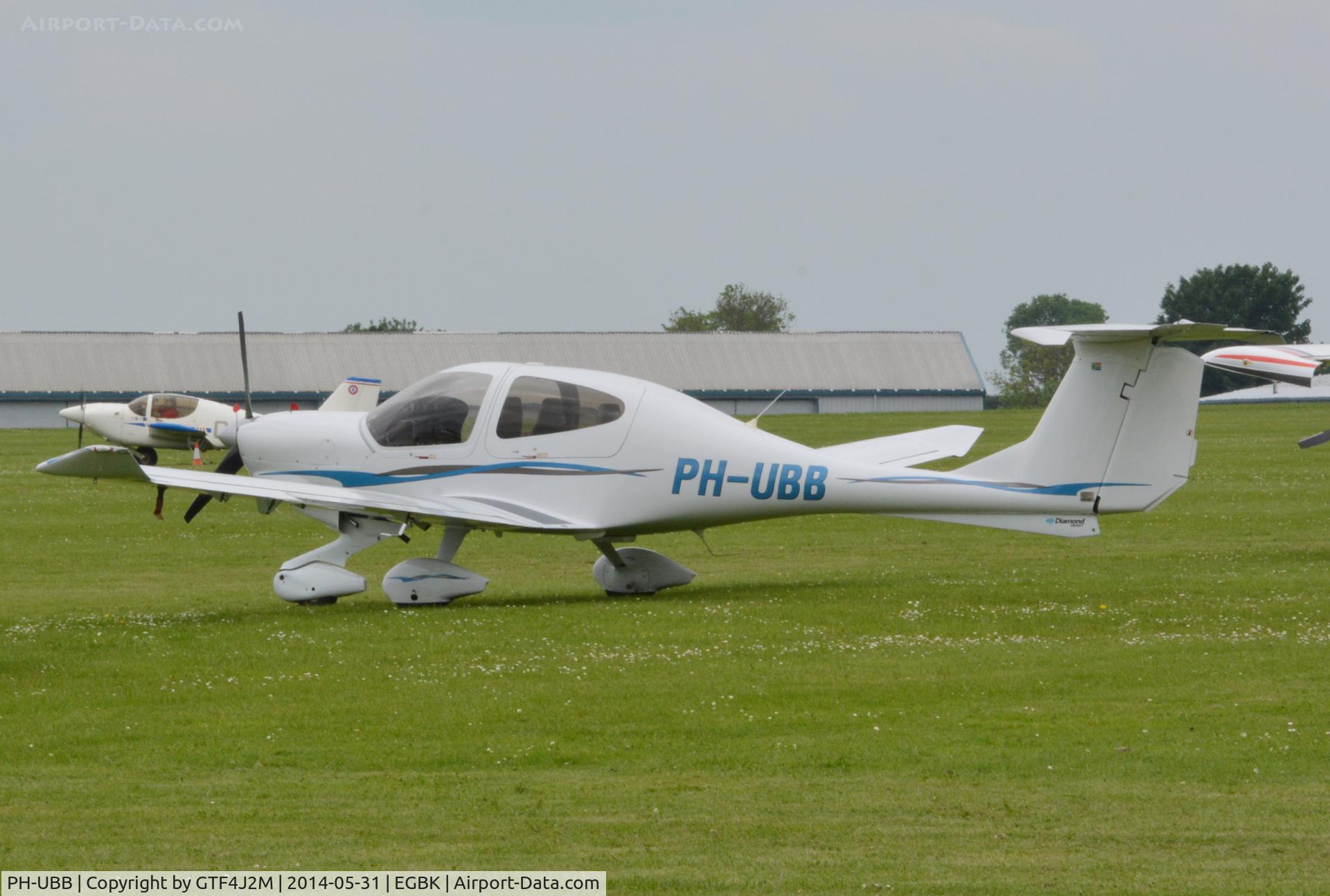 PH-UBB, Diamond DA-40TDI Diamond Star C/N D4.356, PH-UBB at Aero Expo Sywell 31.5.14